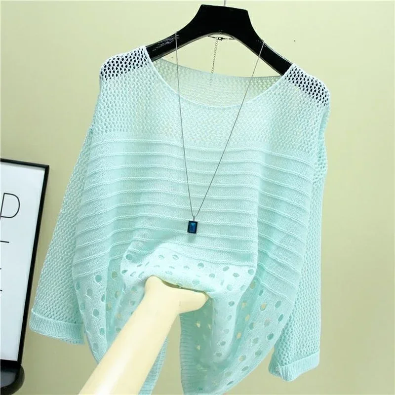 

2024 Summer New Female Ice Silk Knitted Vest Top Hollow Out Thin Bottoming Sling Streetwear Women Clothing White Shirt