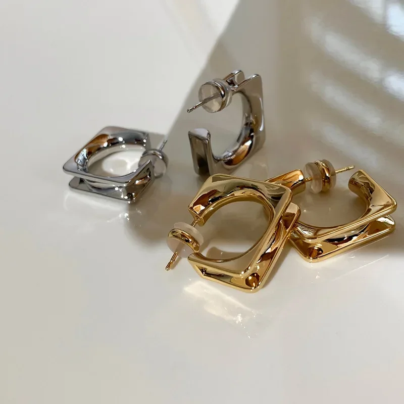 

Metal Square Earrings Classic Hoop Earrings for Women 2024 Luxury Enfashion Earring Piercing Goth Jewelry Gift INS