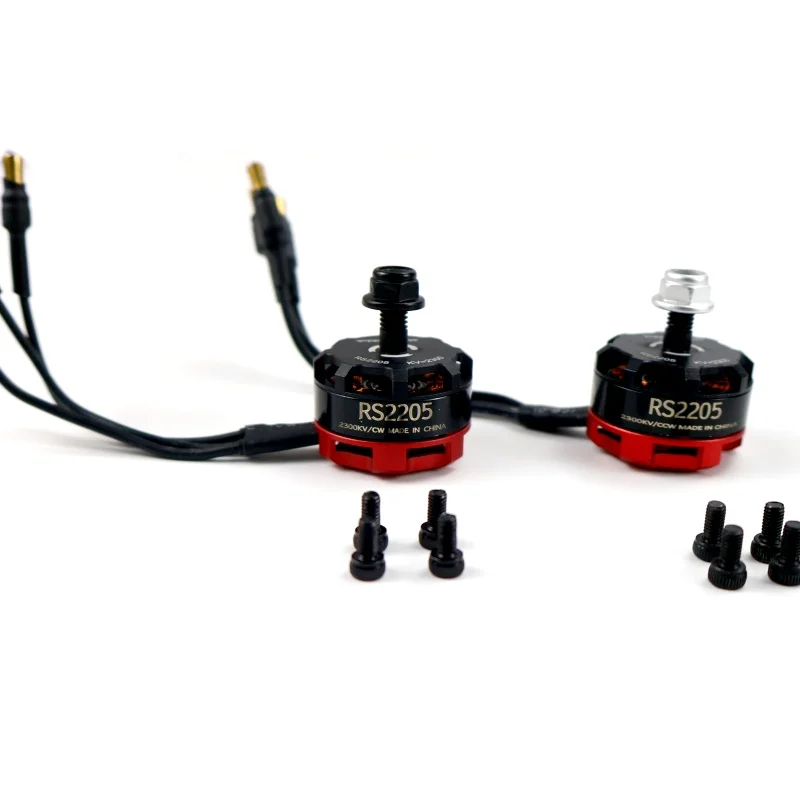 Moteur sans balais RS2205 2300KV en position CW avec support de montage et vis incluses.