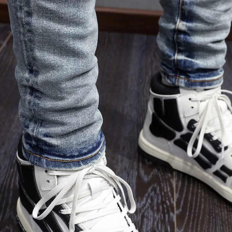 Latest Designer Street Fashion Men's Slim Fit Jeans Retro Light Blue Elastic Split Jeans White Patch Panel Hip Hop Pants