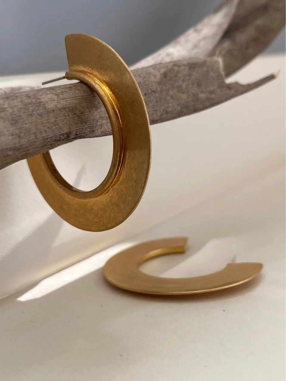 Brass Vintage CC Hoop Earrings Women Jewelry Punk Party T Show Gown Runway Korean Japan INS