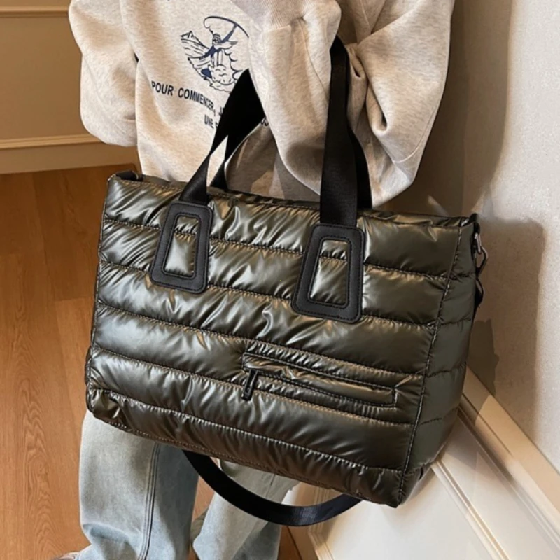 Large Capaci Casual Sle Women's down Cotton Jaet Bag Autumn Winter Versatile 2026 New Crossbody Bag Commuter Tote Bag Handbags