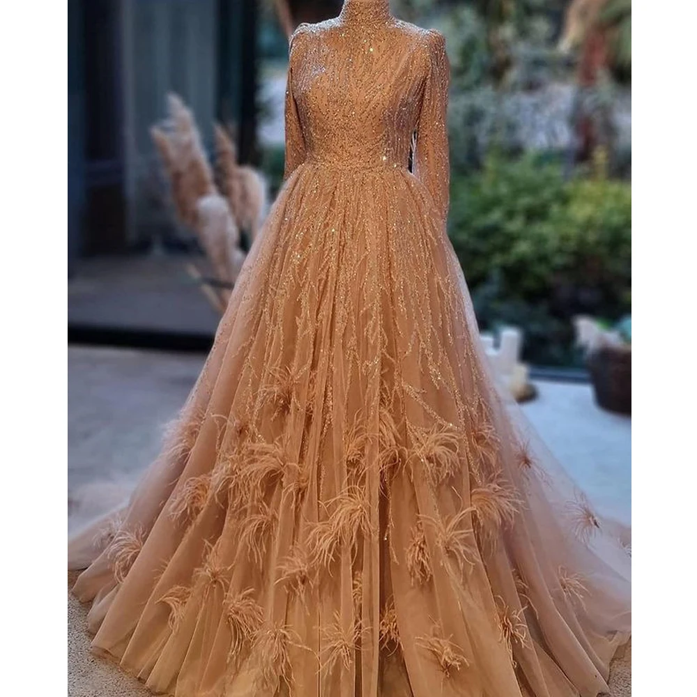

Gorgeous Feathers and Pearls Mermaid Evening Dresses Dubai Celebrity Dresses Prom Gown for Party Robe femme soiree