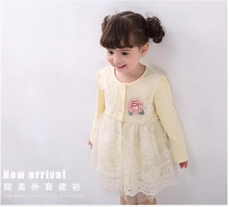 Baby outing clothes