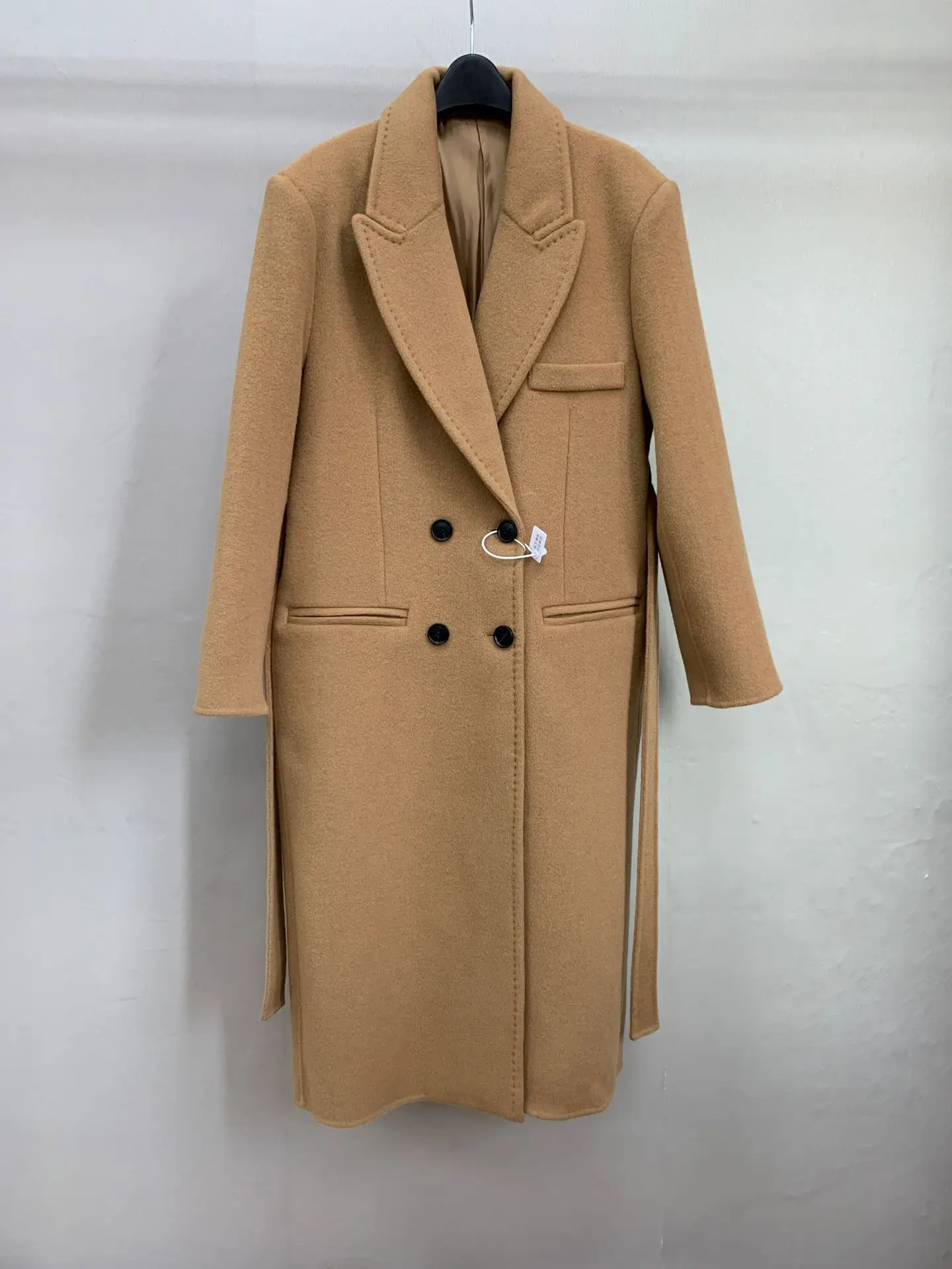 

23 Autumn/Winter Dalian Women's loose and thickened long Gary padded shoulder double-sided cashmere wool coat jacket