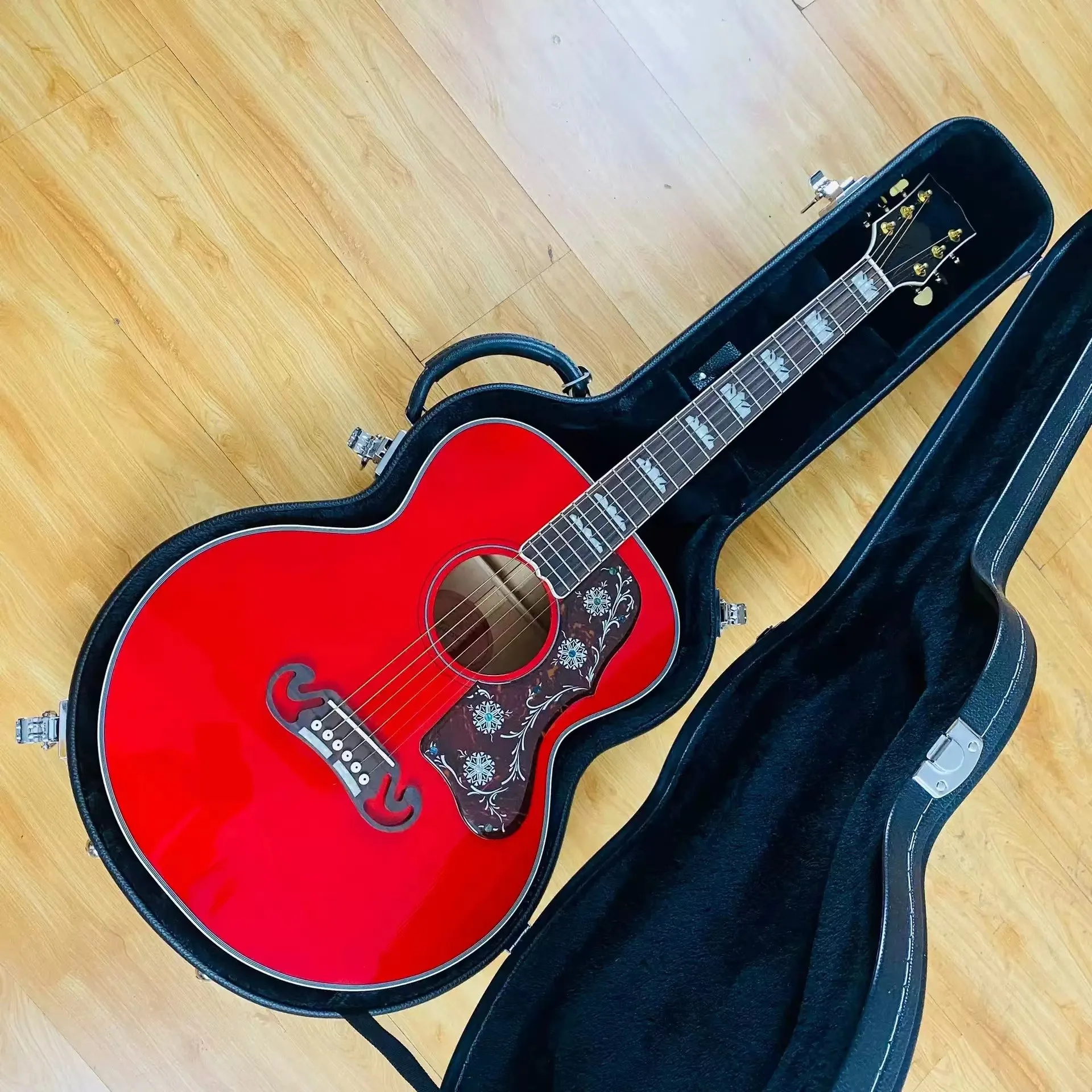 

43 inch full solid wood JUMBO mold, red paint finish, hard box, acoustic acoustic guitar