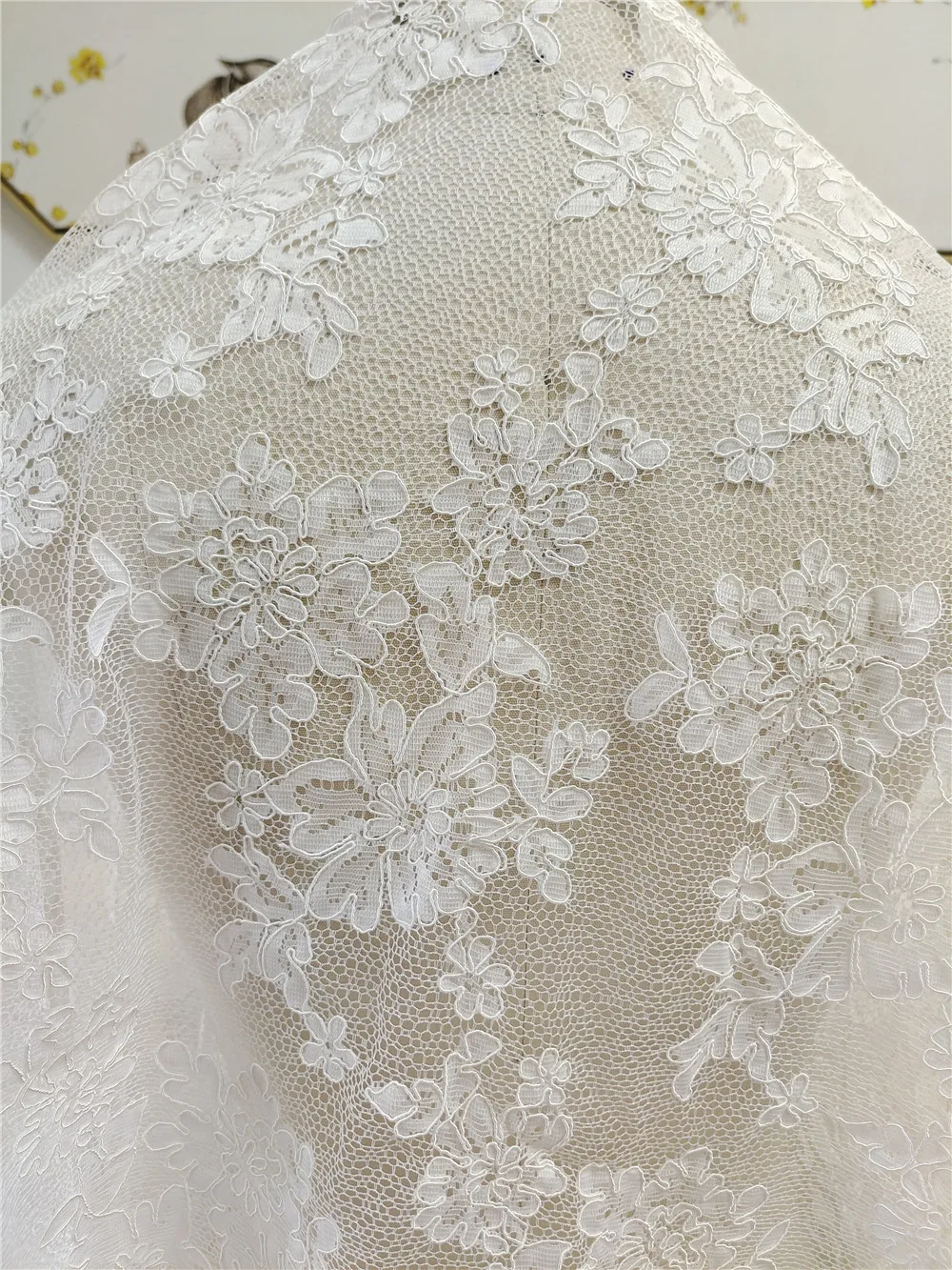 Jacquard Cording Lace Fabric Off White Florals Wedding Dress Material 2023 Special Price!