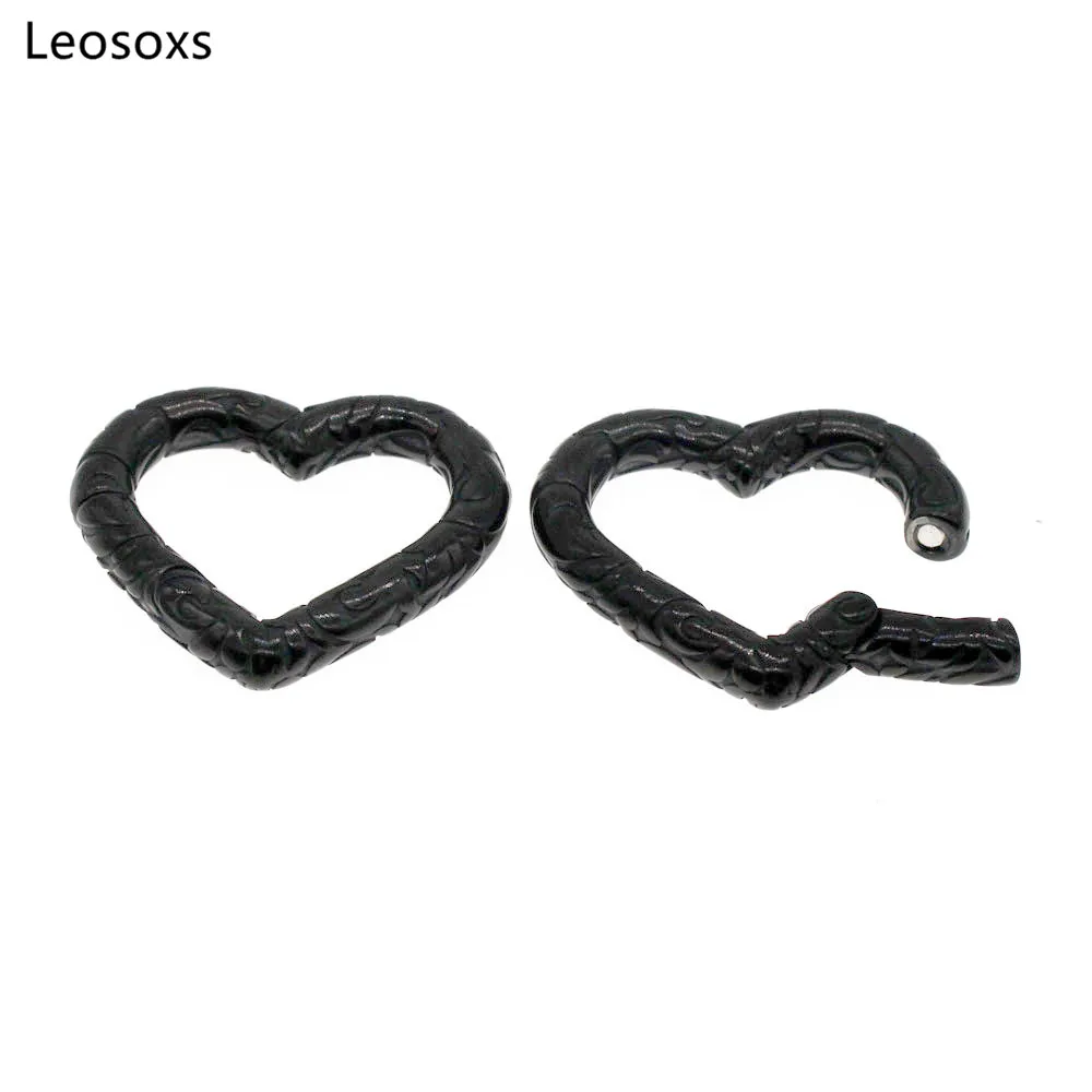 Leosoxs 1 Pair Stainless Steel Heart Ear Weights Ear Plugs Tunnels Ear Expander Piercing Fashion Jewelry New
