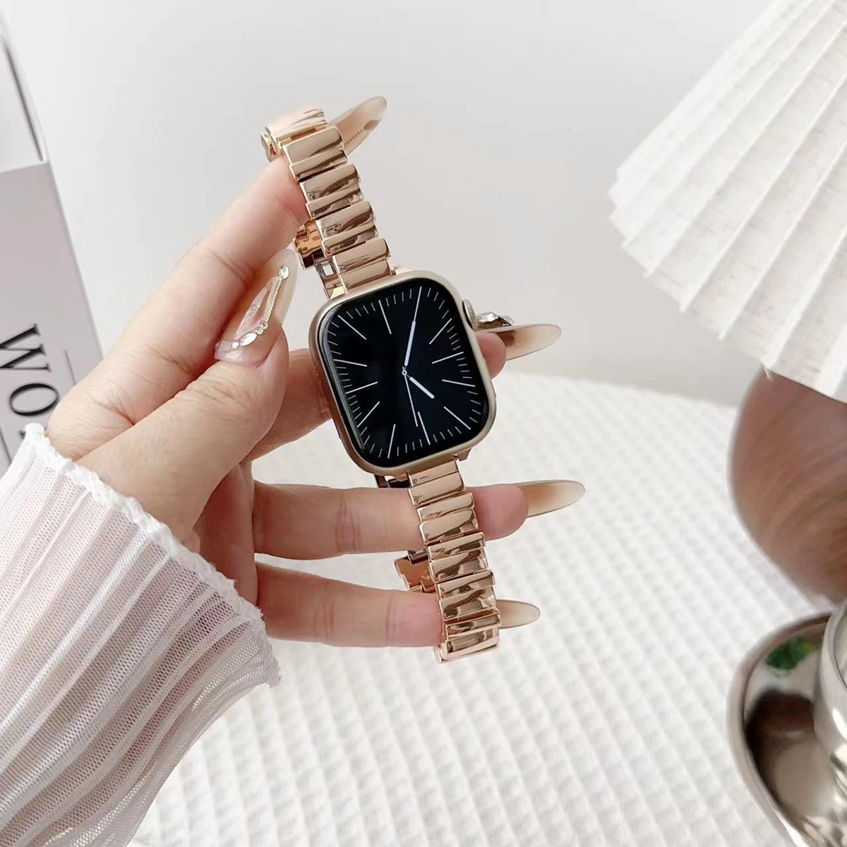 ตัวเลือกสินค้า สายนาฬิกาโลหะ Apple Watch ยืดหยุ่น ทนทาน หลายขนาด