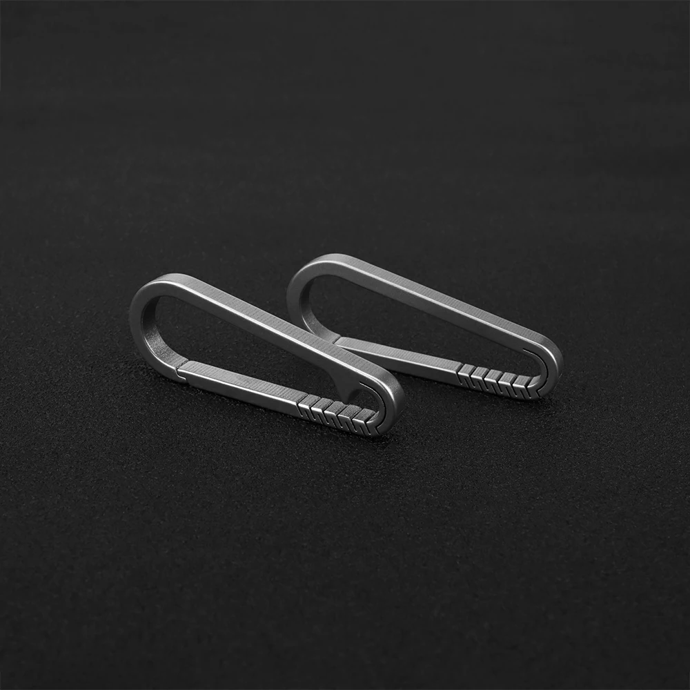 Simple Titanium Buckle Outdoor EDC Tool Keychain Pocket Titanium Alloy Buckles Camping Accessories 2pcs keychain tool,tactical keychain,keychain carabiner