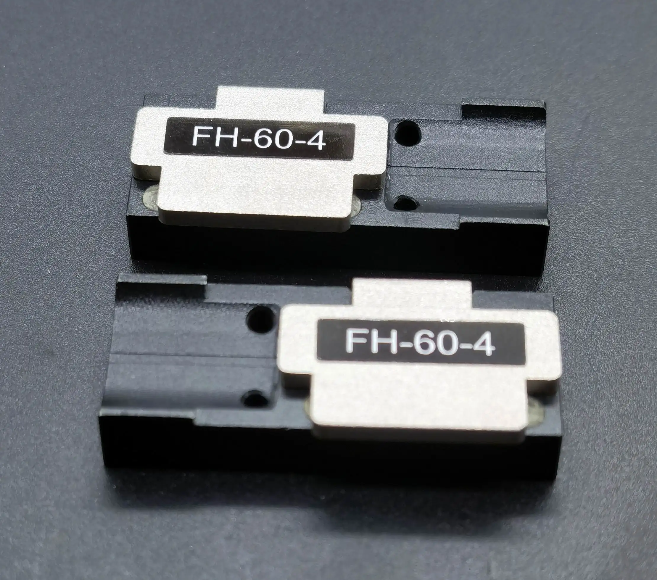 Fiber Holder FH-60-4 For Fujikura Fiber Fusion Splicer  FSM-11R FSM-17R FSM-50R FSM-60R FSM-70R FSM-88R  For 4 Core Ribbon Clamp
