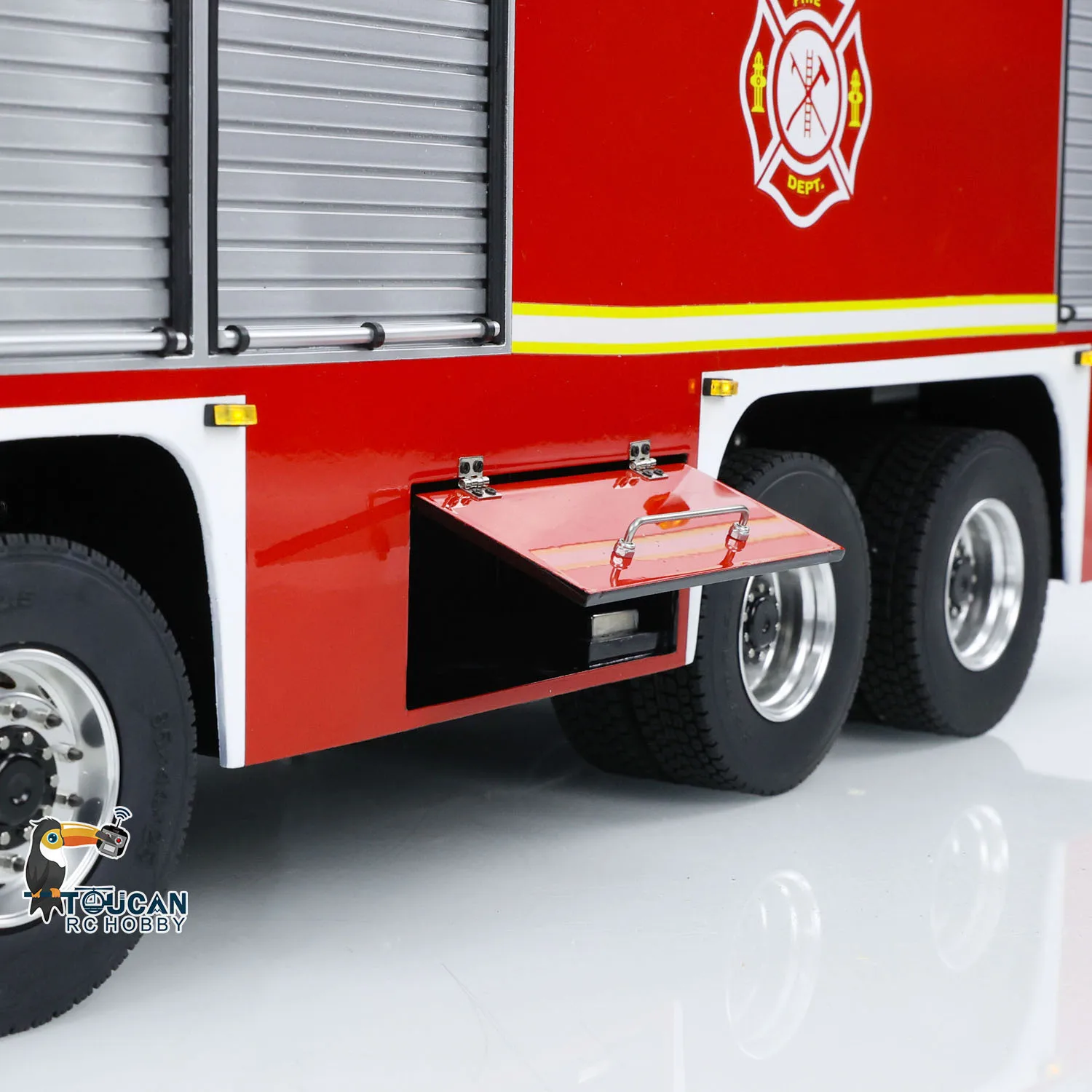 1/14 Metal Chassis Snozzle High-reach Extendable Turret 8x4 RC Fire Truck Sprinkler Painted Assembled Light Sound RC Truck 6