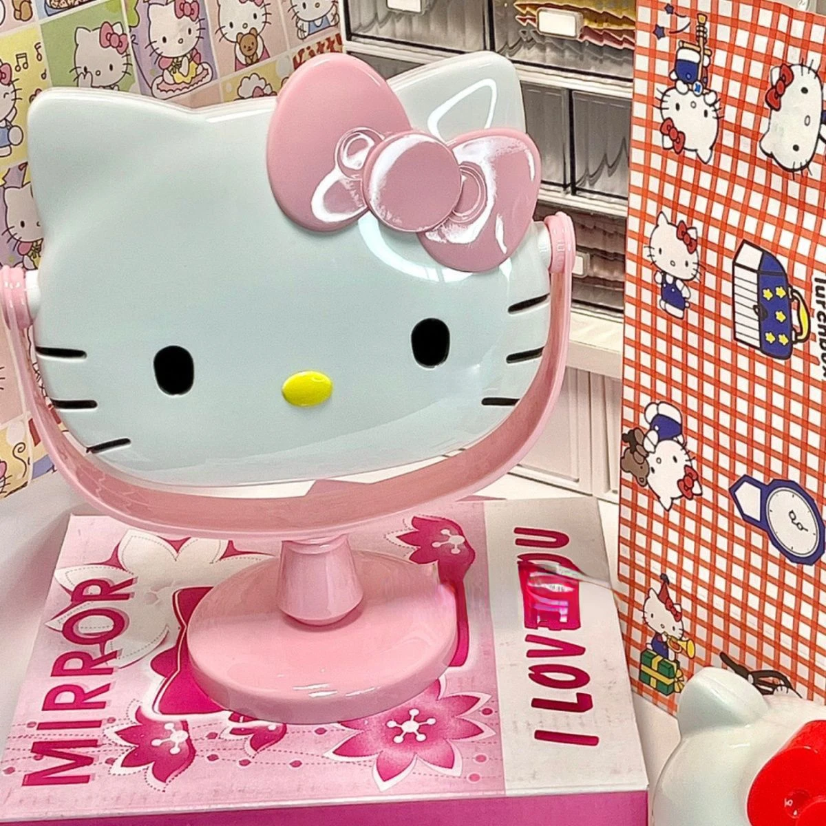 

Hello Kitty Sanrio Kuromi Ститч контейнер для контактных линз женский спутник коробка милый галстук-бабочка Портативные подарки для девочек