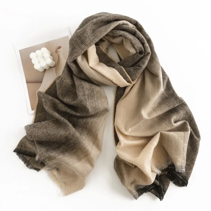 

Winter retro national style scarf women's new gradient color imitation cashmere scarf fashion shawl warm bib