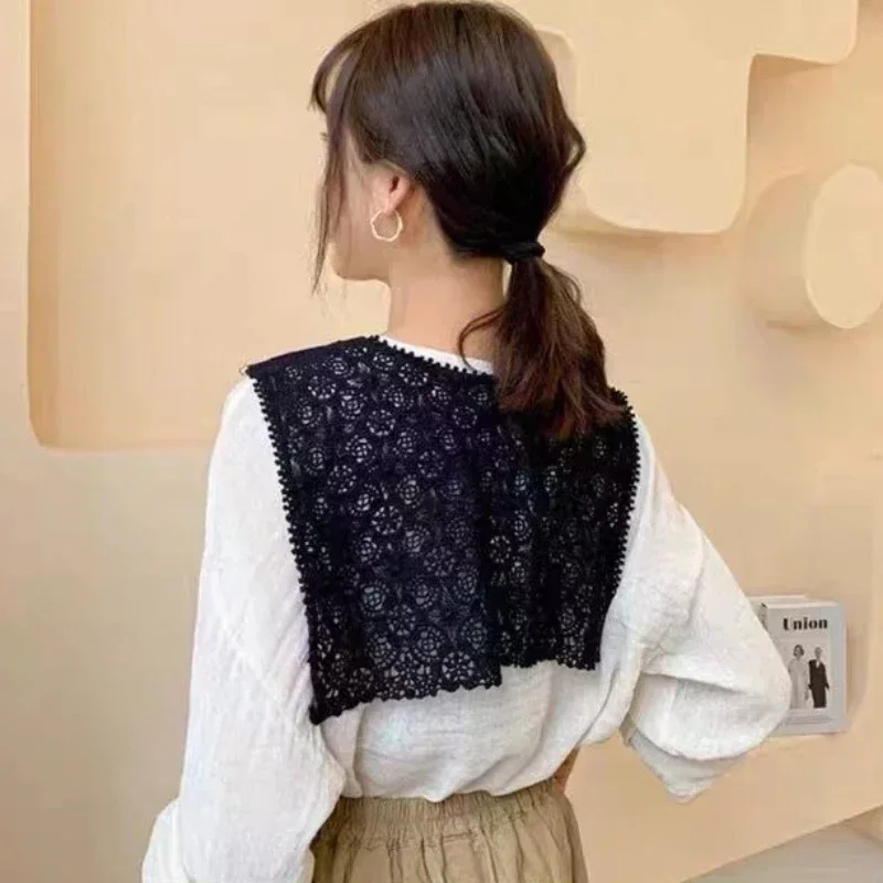 Collare In Pizzo Ricamato Finto | Colletto Rimovibile Per Abiti E Camicie | Taglia Unica 39x15 Cm | 5 Colori Disponibili | Accessorio Moda Fai Da Te - 2