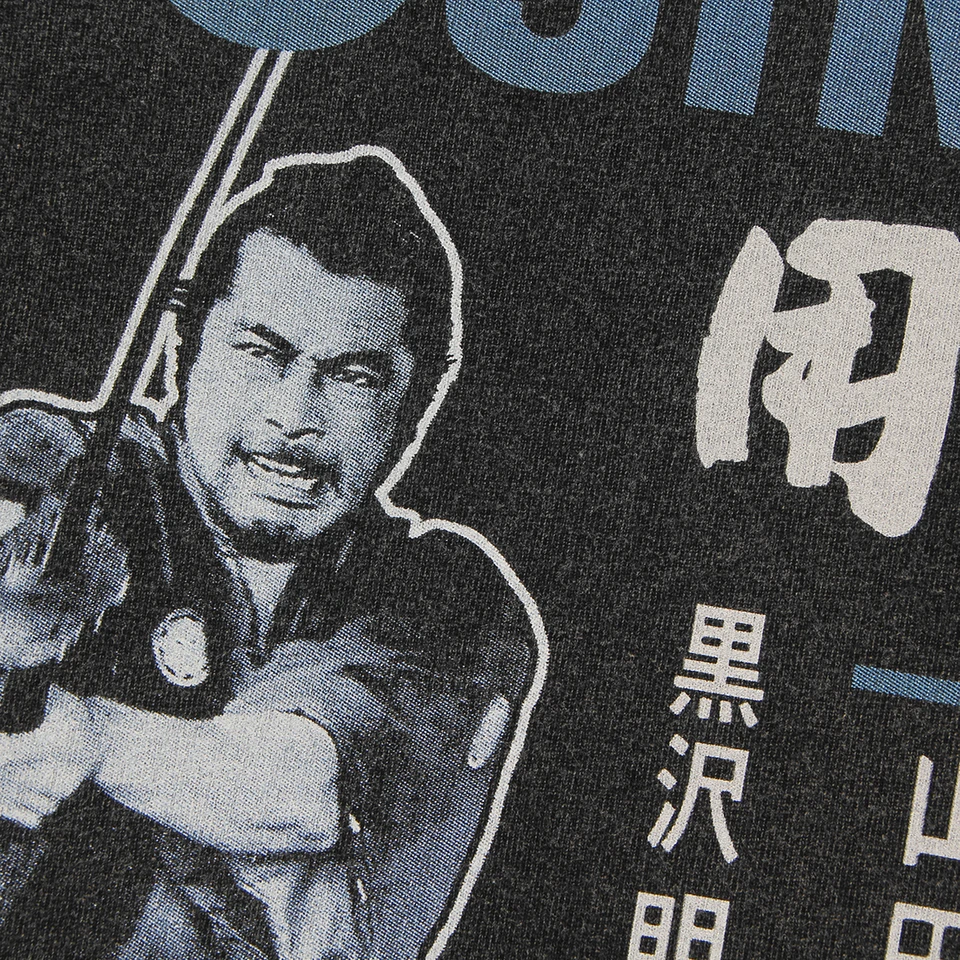 ヨジンボ Tシャツ日本のサムライ映画黒澤治郎三船敏郎中尾敦三郎剣綿