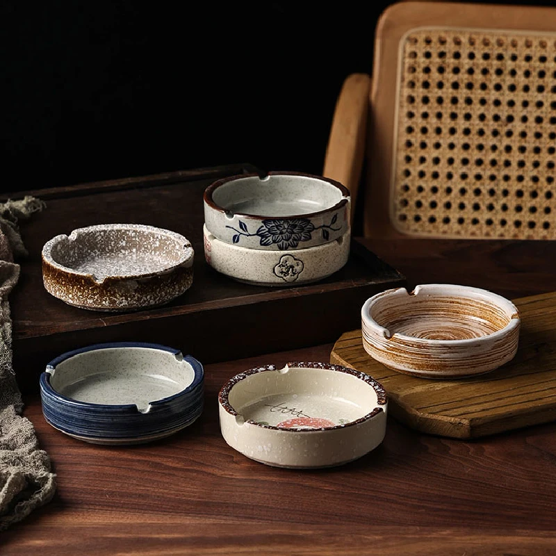 Japanese Retro Round Ashtray Home Living Room Tea Table Ceramic Ashtray Small Ashtray Creative Ornaments Household Items 4
