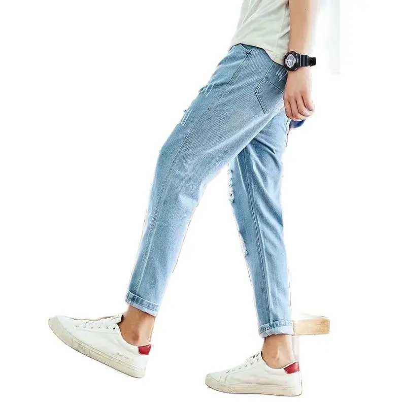 Summer 2022 New Beggar Personality Ripped Hole Denim Jeans Men Cowboy Korean Slim Feet Casual Ankle Length Teenagers Men Pants