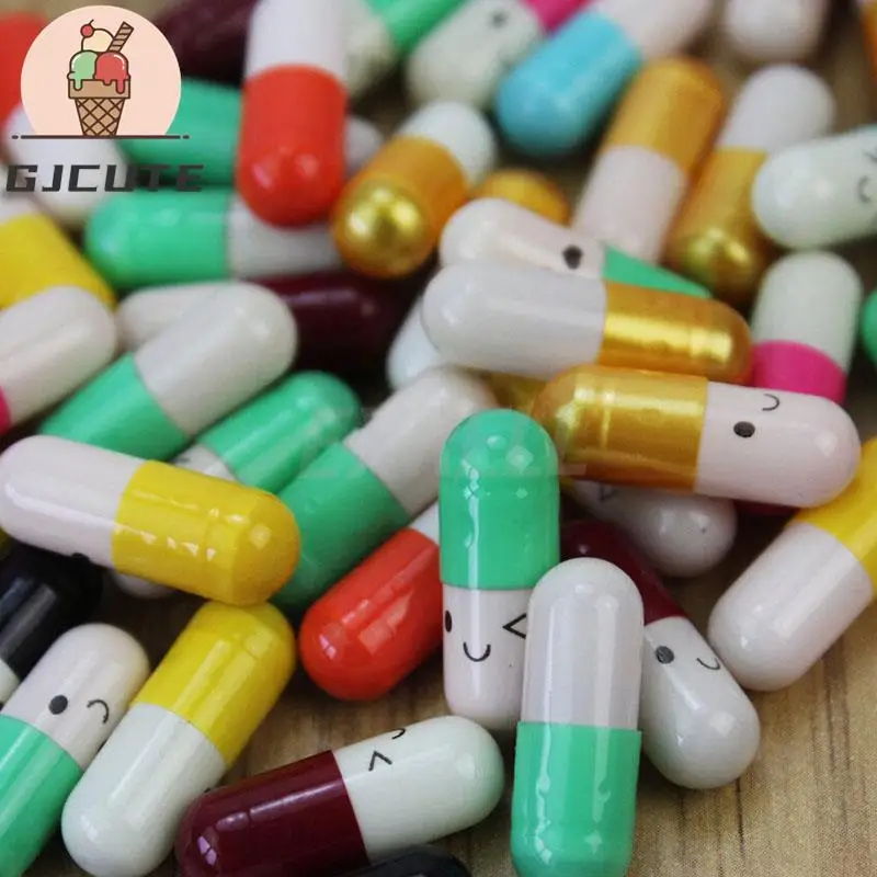 50pcs Love Pills Creative Gift Rolls Pills Lucky Wishing Bottle Capsule Love Letterhead Stationery Paper Envelopes Random Color