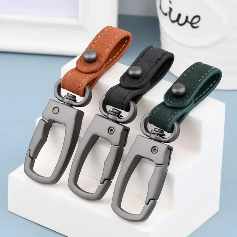 Stylish Handcrafted Genuine Leather Keyring – Elegant Key Organizer and Decorative Accessory