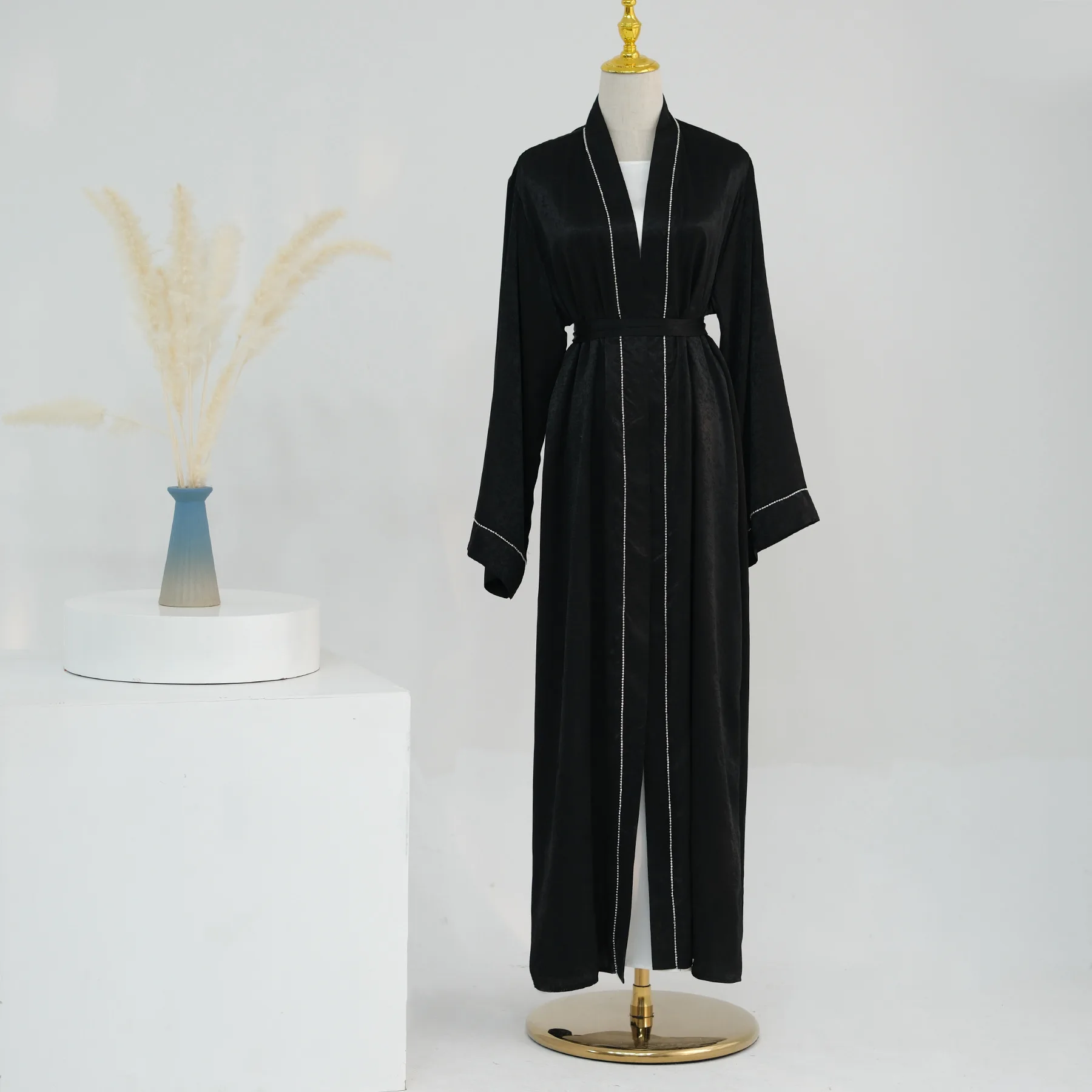 BlackCardigan
