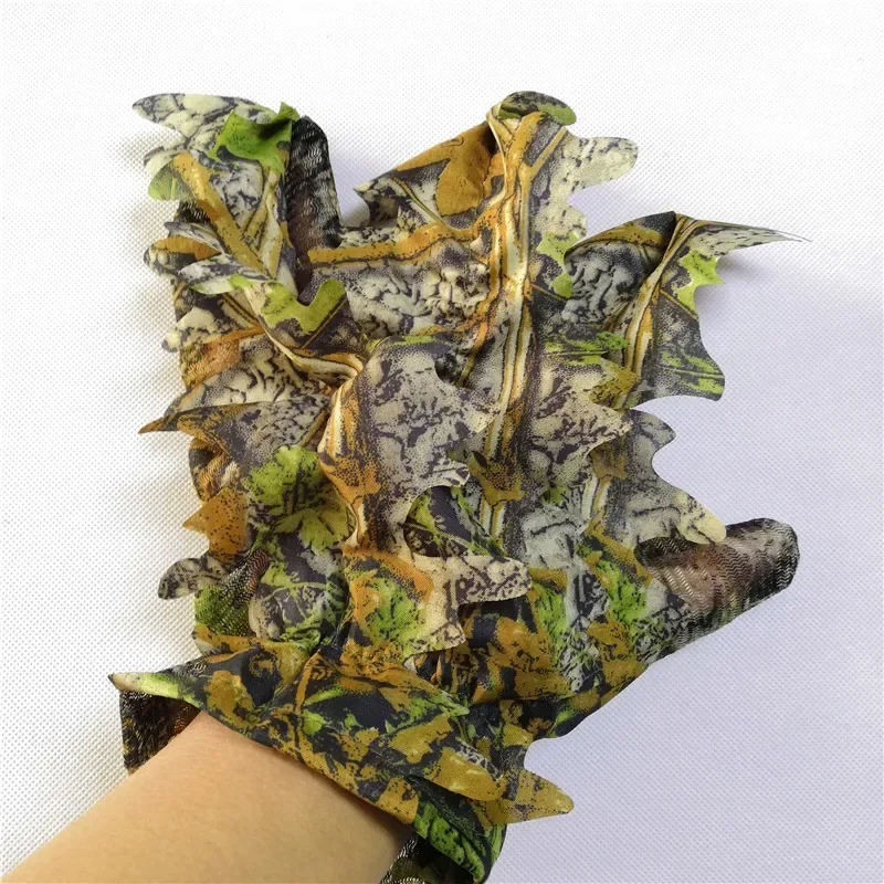 Laser cutting Maple leaves Bionic Camouflage Shooting Hunting thin Gloves 1 pair Lightweight and breathable gloves