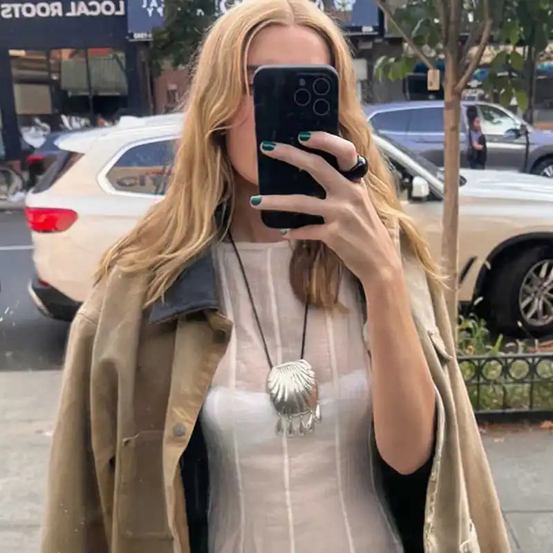 2025 Fashion Shell Gold Silver Tassel Large Pendant Necklace Woman Unique Design High Quality Jewelry Trend 3