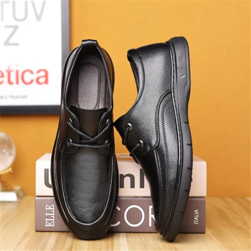 Genuine Leather Men Shoes Casual Luxury Brand Soft Mens Sneakers Breathable Lace up Moccasins Male Driving Shoes Zapatos Hombre