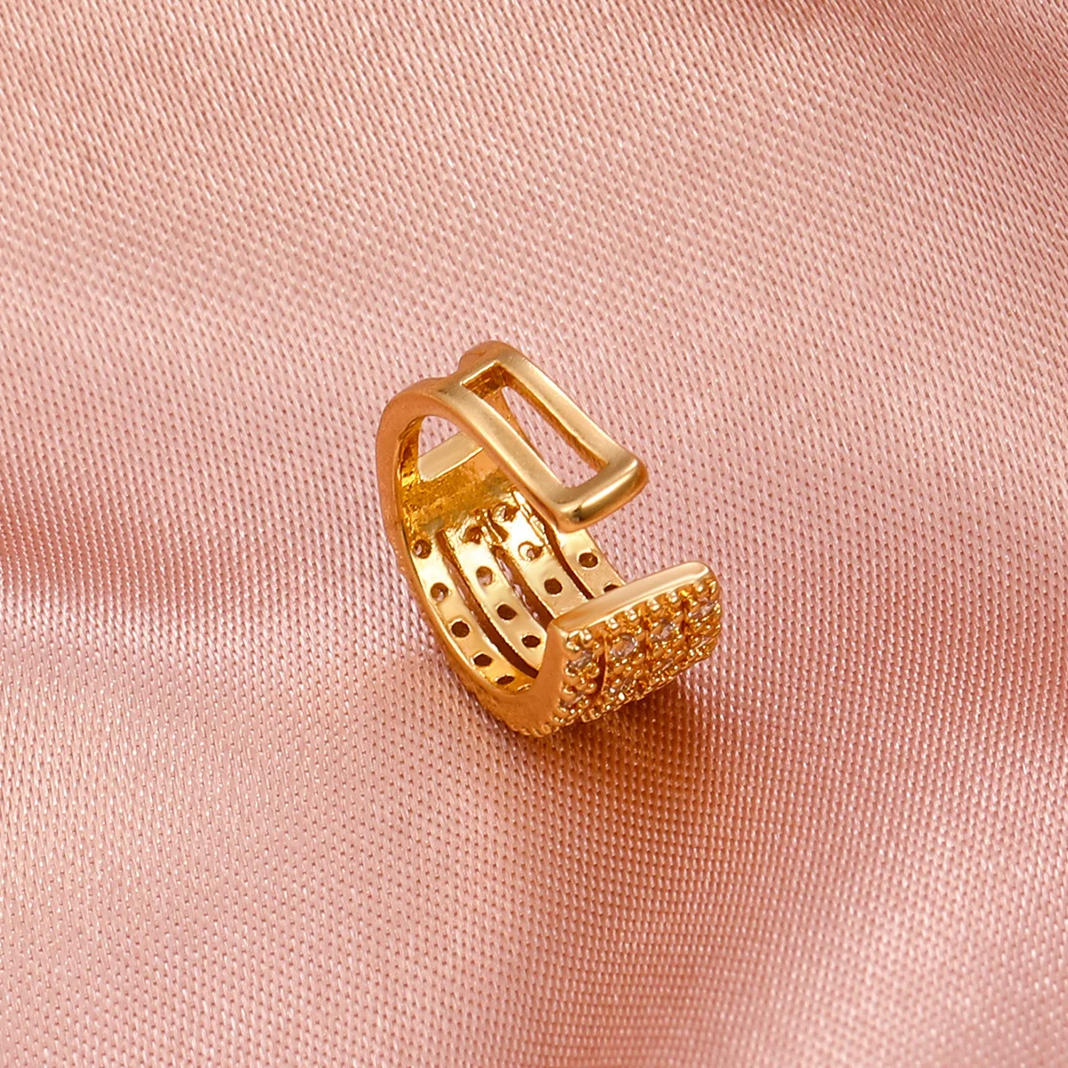 Hip Hop Cool Non Pierced Earrings Premium Design White Zircon Ear Clip Earrings for Woman Ear Stainless Steel Jewelry 1PC ear clip earrings,clip earrings,ear clip