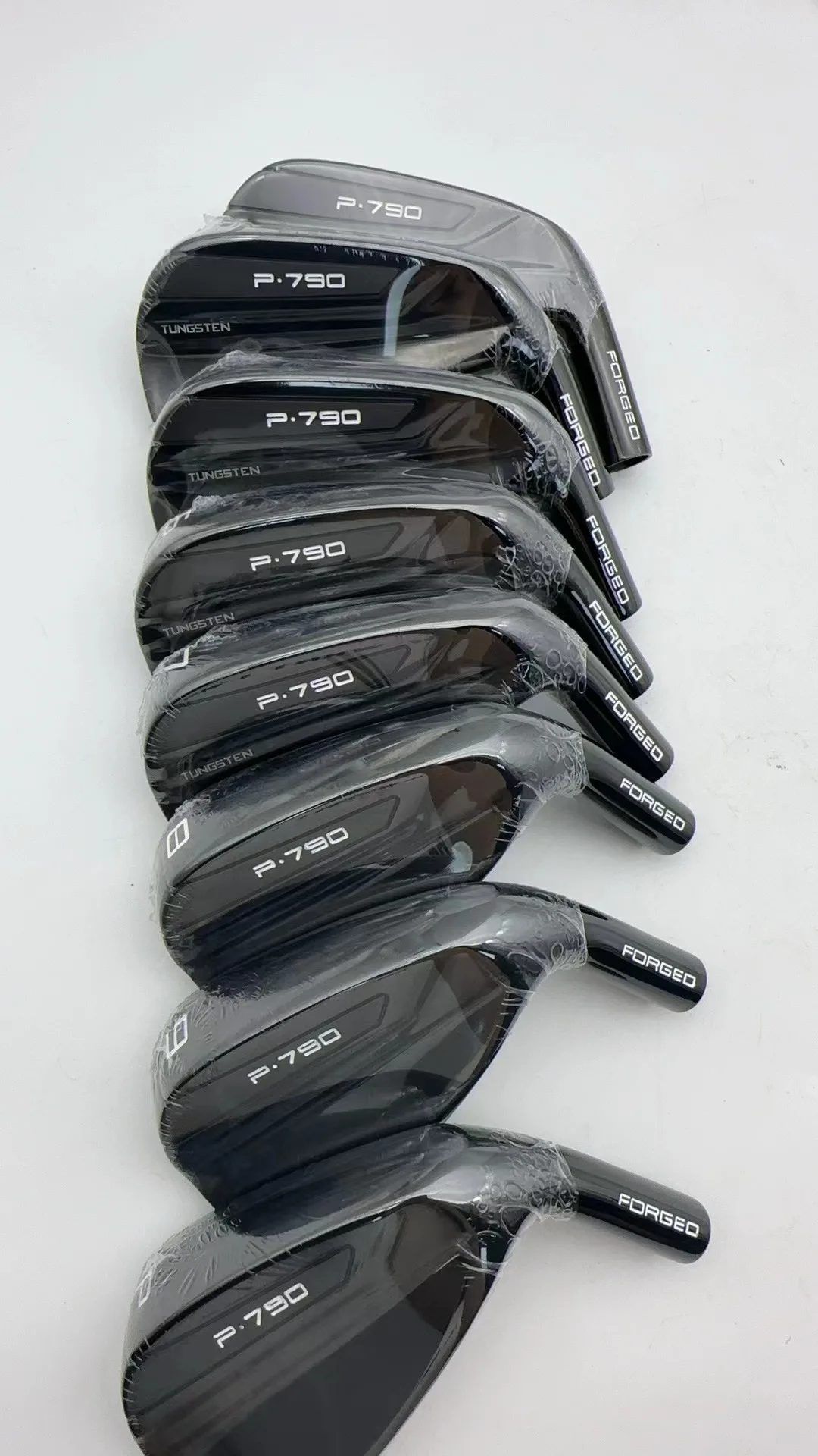 Black Golf Club P790 Iron Set 3456789P with Shaft P790 8pcs Golf Iron sets free shipping