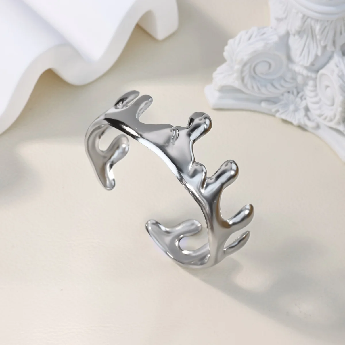 Crown Design Bangles For Women Silver Stainless Steel Geometric Bangle