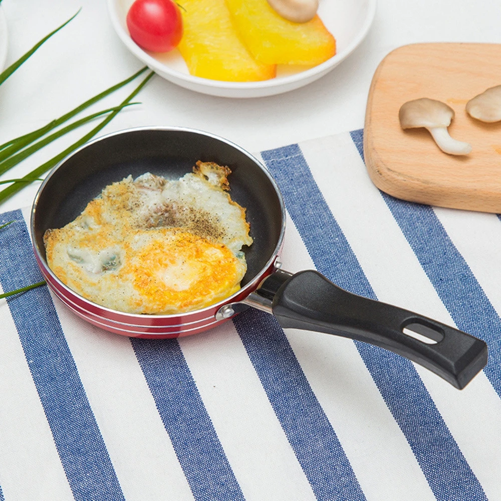 Mini Round Random Color Frying Pan Portable Small Non-Stick Fried Eggs  Skillet Simple Aluminum Cooking Tool - AliExpress