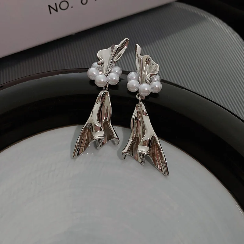 2022 New Elegant Bow Earrings Rhinestone Pearl Ear Bone Clip Without Ear Hole Sweet for Women Ear Cuff Jewellery