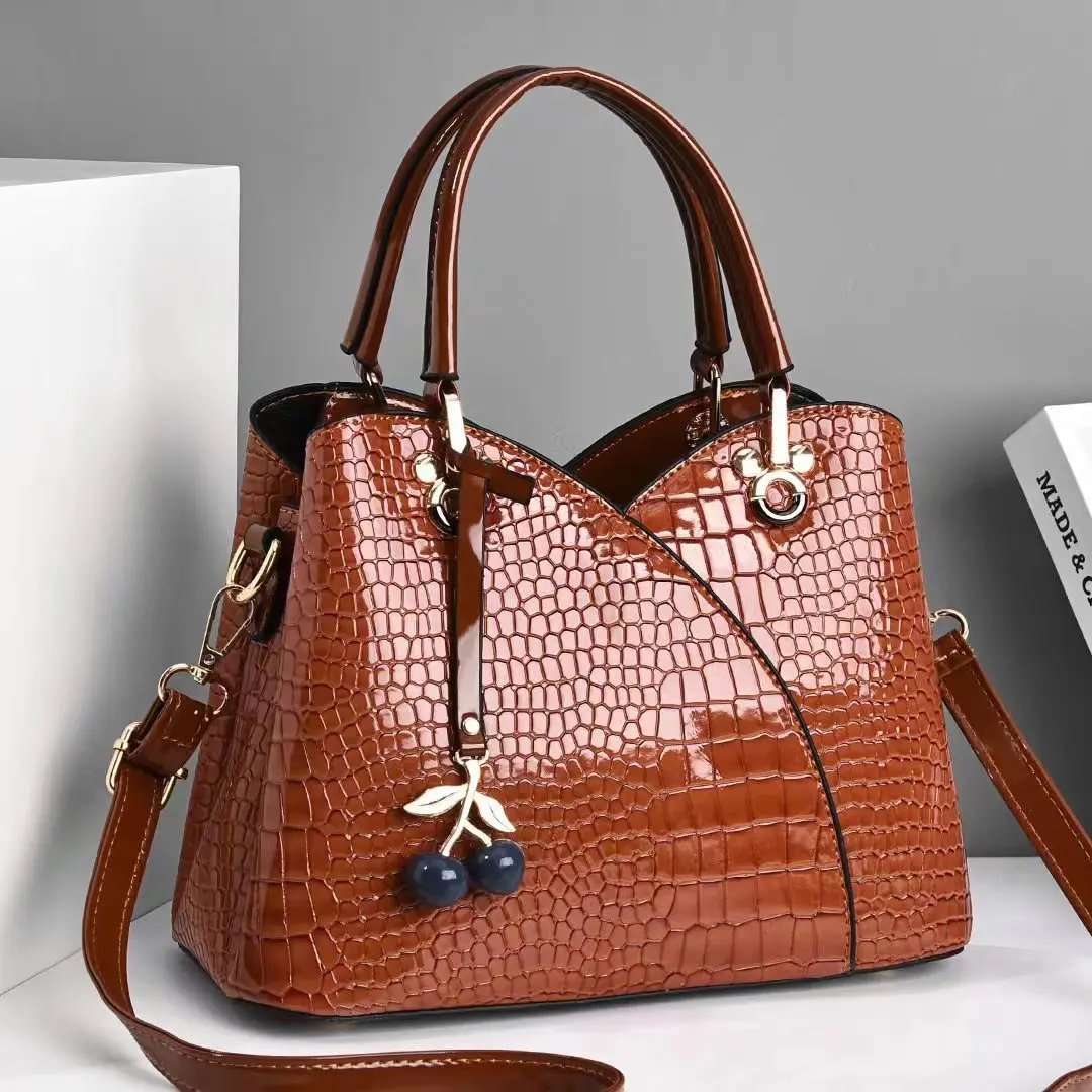 Women\'s Bag New 2022 Fashion Atmosphere Women\'s Bag Large Capacity Crocodile Pattern One Shoulder Retro Women\'s Handbag