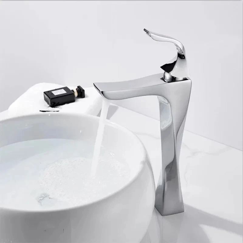 Bathroom Faucet Basin Sink Golden Chrome Tap Hot Cold Water Mixer Tap Deck Mounted Bathroom Faucets Single Lever Taps