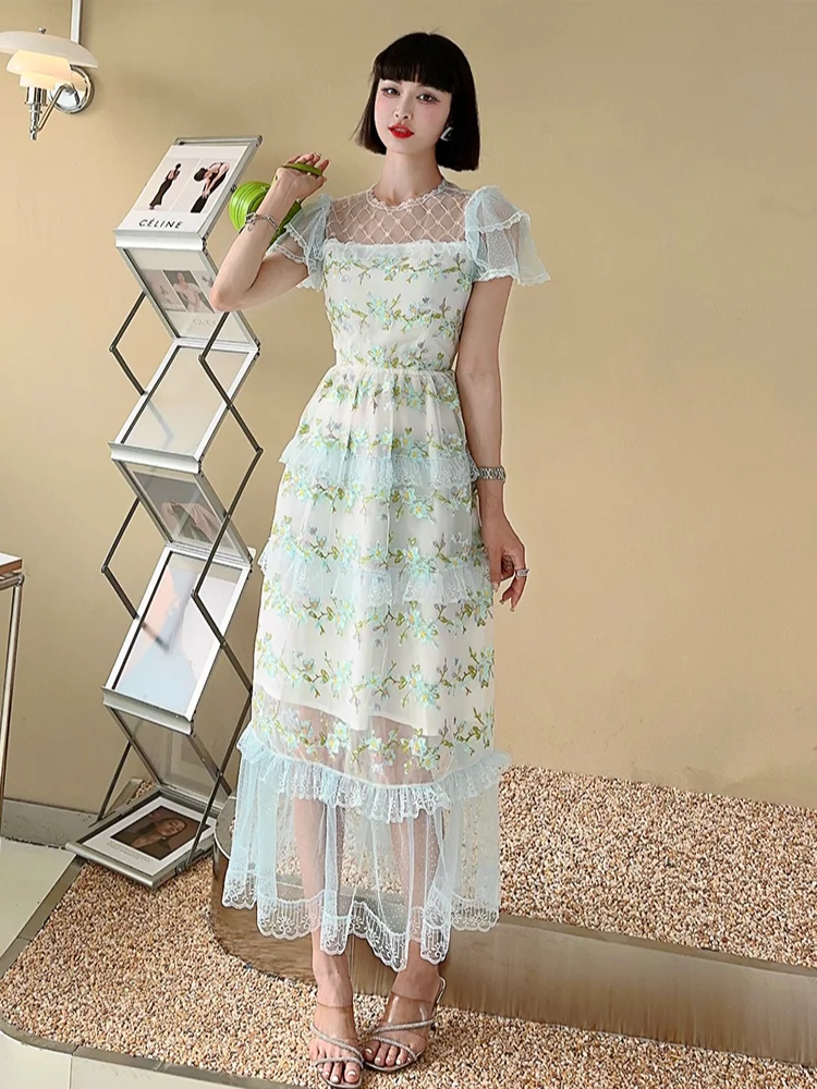 

High Quality Gorgeous Lace Patchwork Mesh Florak Embroidery Long Dress Women's Butterfly Sleeve Cascading Ruffles Party Vestidos