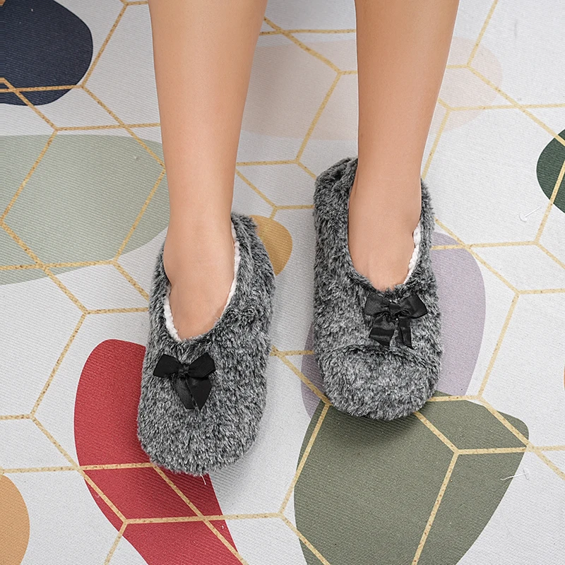 جوارب أرضية قطنية مضادة للانزلاق للنساء ، أحذية نا...