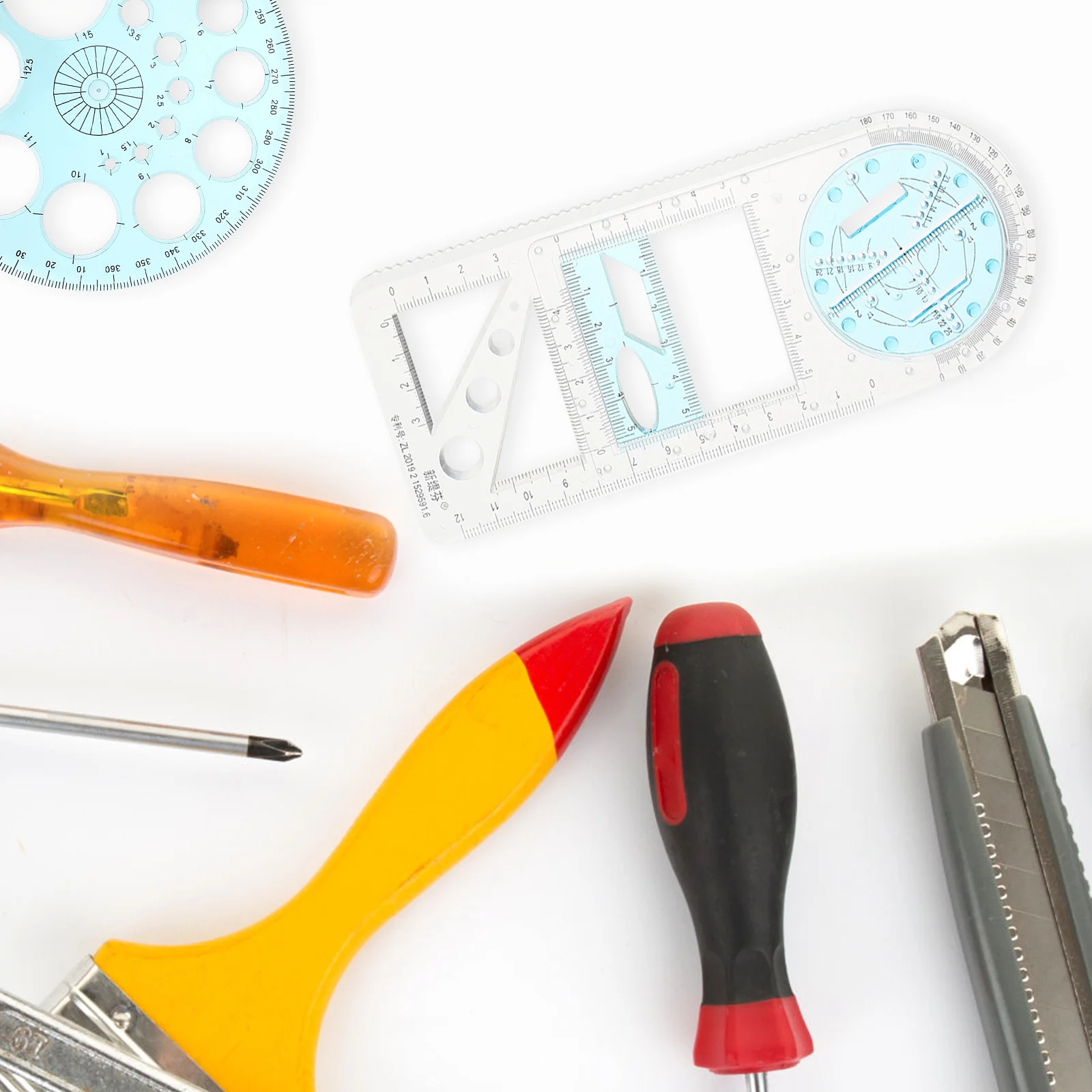 Рисунок 3 - Шаблоны с линейкой для рисования