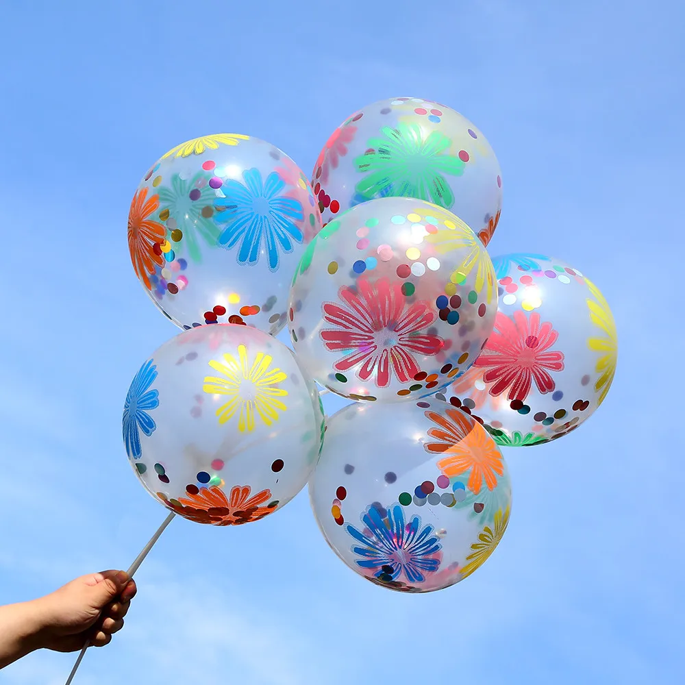 Rideau transparent Des ballons et des confettis colorés d