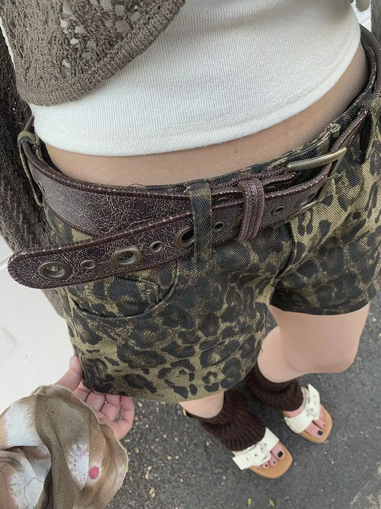 DEEPTOWN Leopard Print Shorts Jeans Women Vintage Streetwear Y2k Low Waist Sexy Animal Print Denim Shorts Summer 2024 Fashion