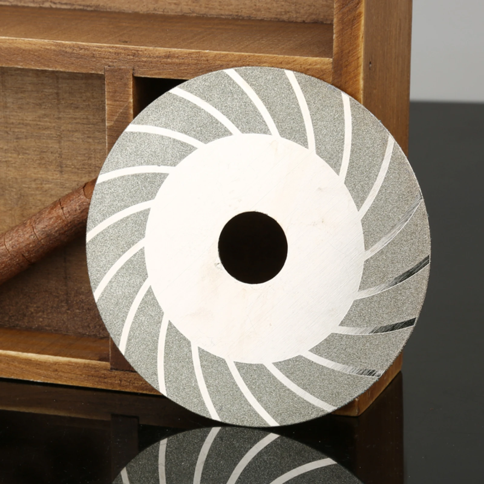 Рисунок 2 - 1x100x20 мм Dremel аксессуары