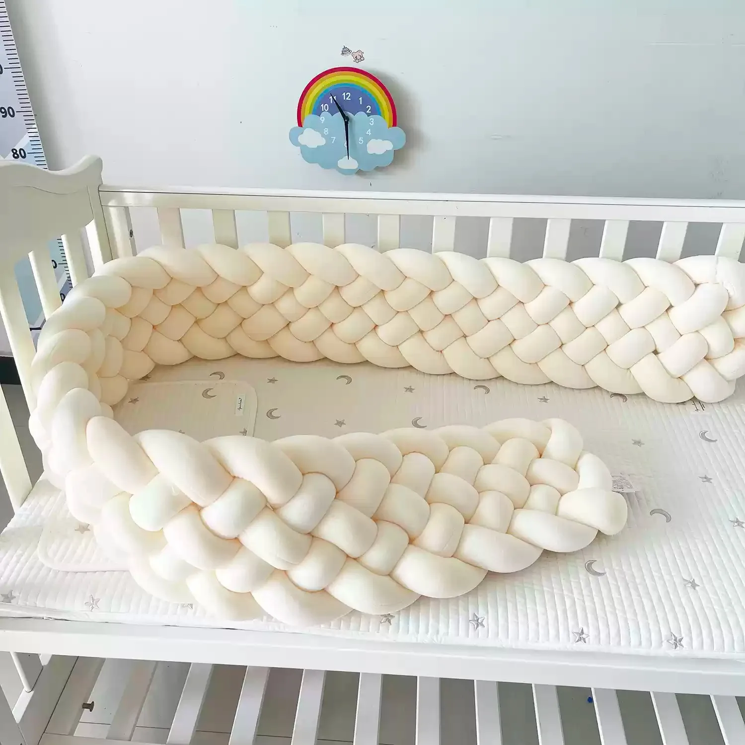 tour de lit bébé nuage