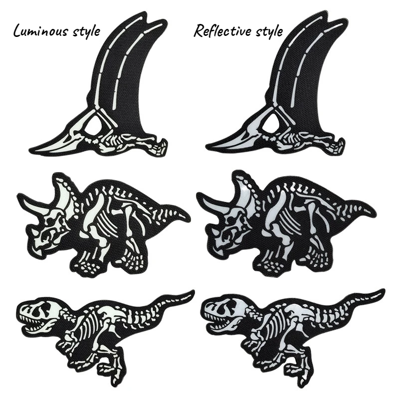 Riflessione A Infrarossi Laser Carving Dinosaur Series Tyrannosaurus Rex Triceratops Nightlight Pterosaur Tessuto Stick Zaino Badge