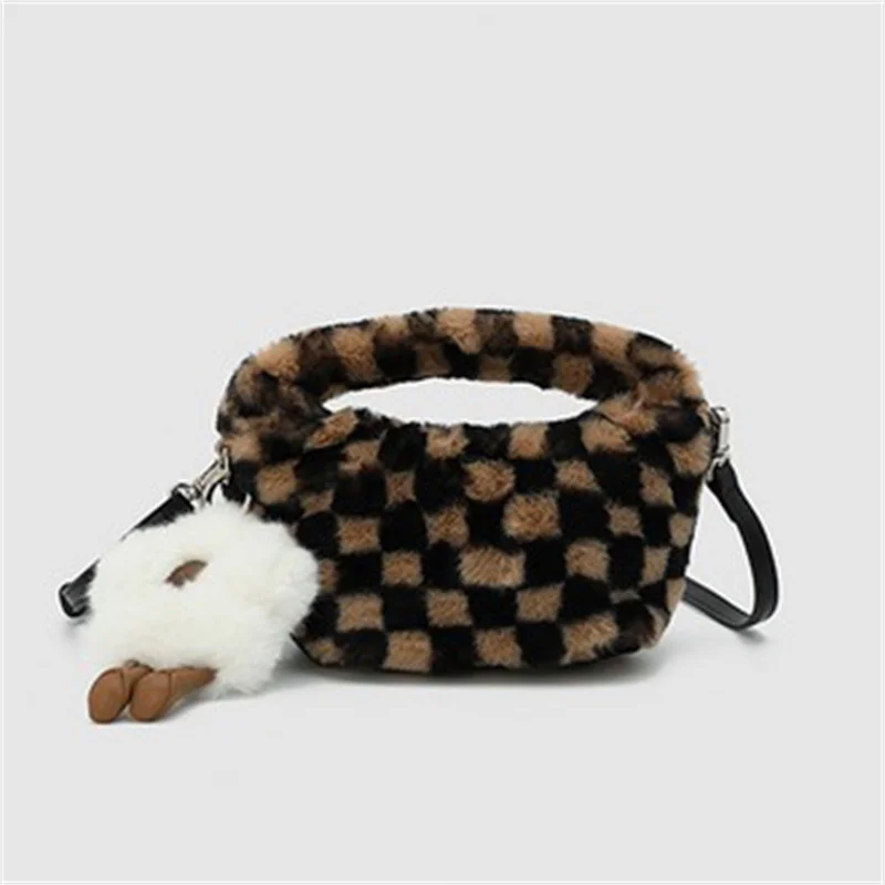 Women\'s Chequered Design Luxury Fur Handbag High Quality Faux Fur Handbag Fashion Large Capacity Soft Handle Handbag