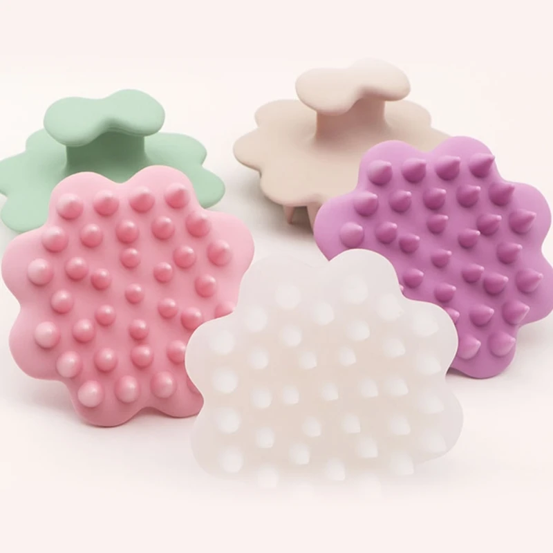 Soft Silicone Baby Head Scalp Massager Shampoo Brush Manual Hair Scrubber with Flexible Bristles Baby Hair Scrub Brush Care