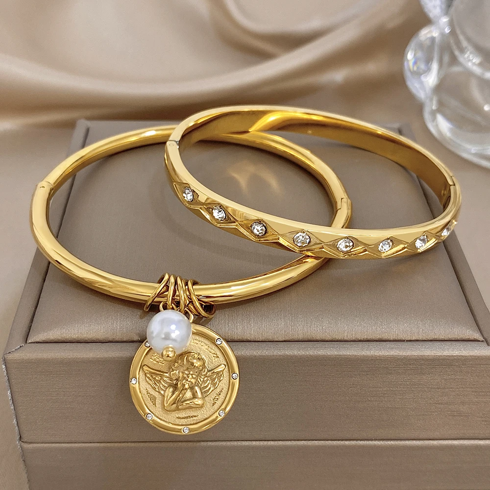 Seraphim Angel Bracelet Gold
