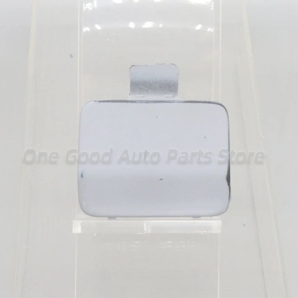 Рисунок 3 - Задний бампер, буксировочный крючок