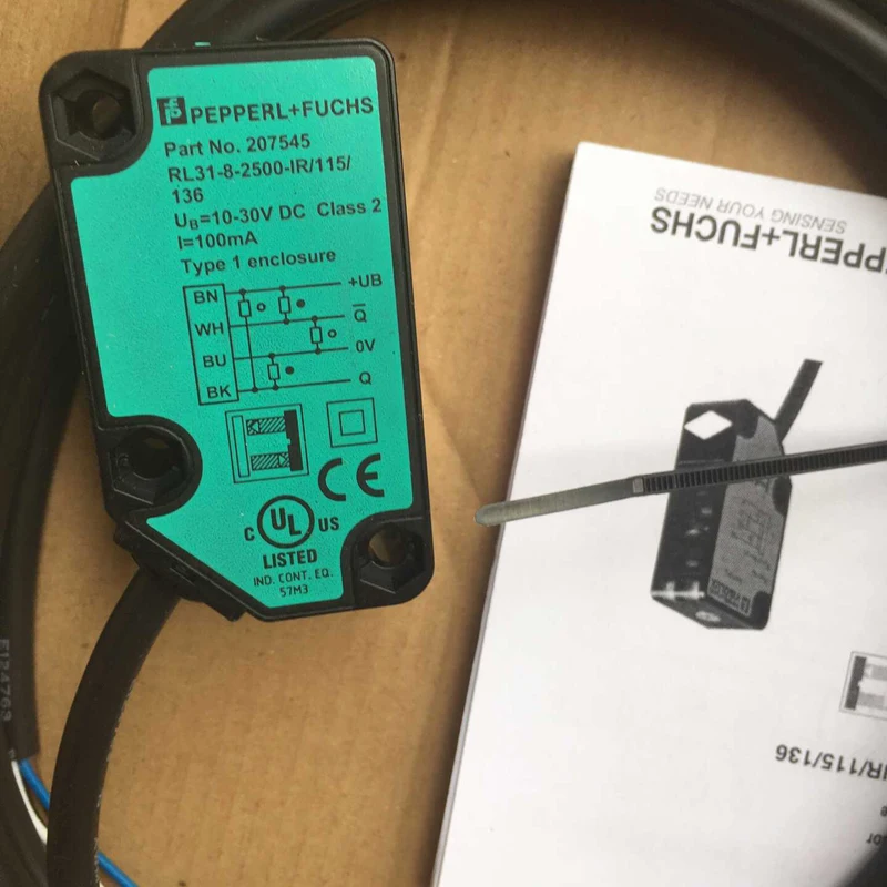 

Photoelectric switch RL31-8-2500-IR/115/136