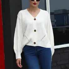 

2022 Women Knitted Cardigans Sweater Casual Button Thick V Neck Solid Female Tops Fashion Autumn Long Sleeve Loose Coat