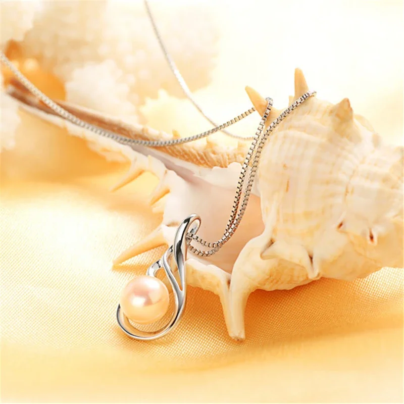 Women's 100% Genuine Freshwater Cultured Pearl Elegant Pendant 925 Sterling Silver Wing Pendant Necklace
